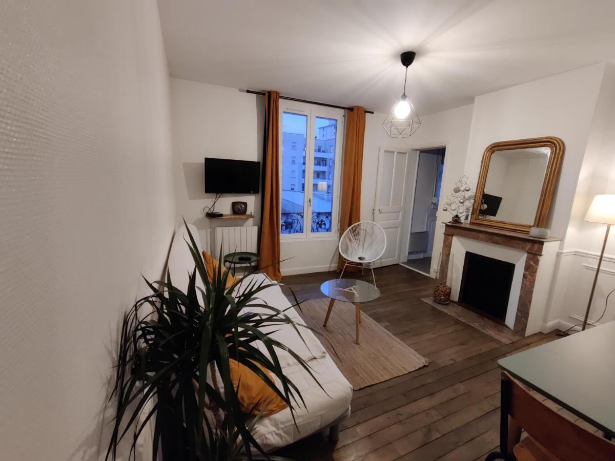 Appartement Cosy A 10 Min A Pieds De La Gare Reims Kültér fotó
